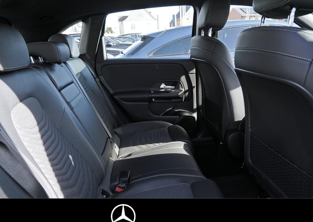 Mercedes-Benz B 180 d STYLE DISTRO MULTIBEAM LHZ KAMERA SHZ foto 10