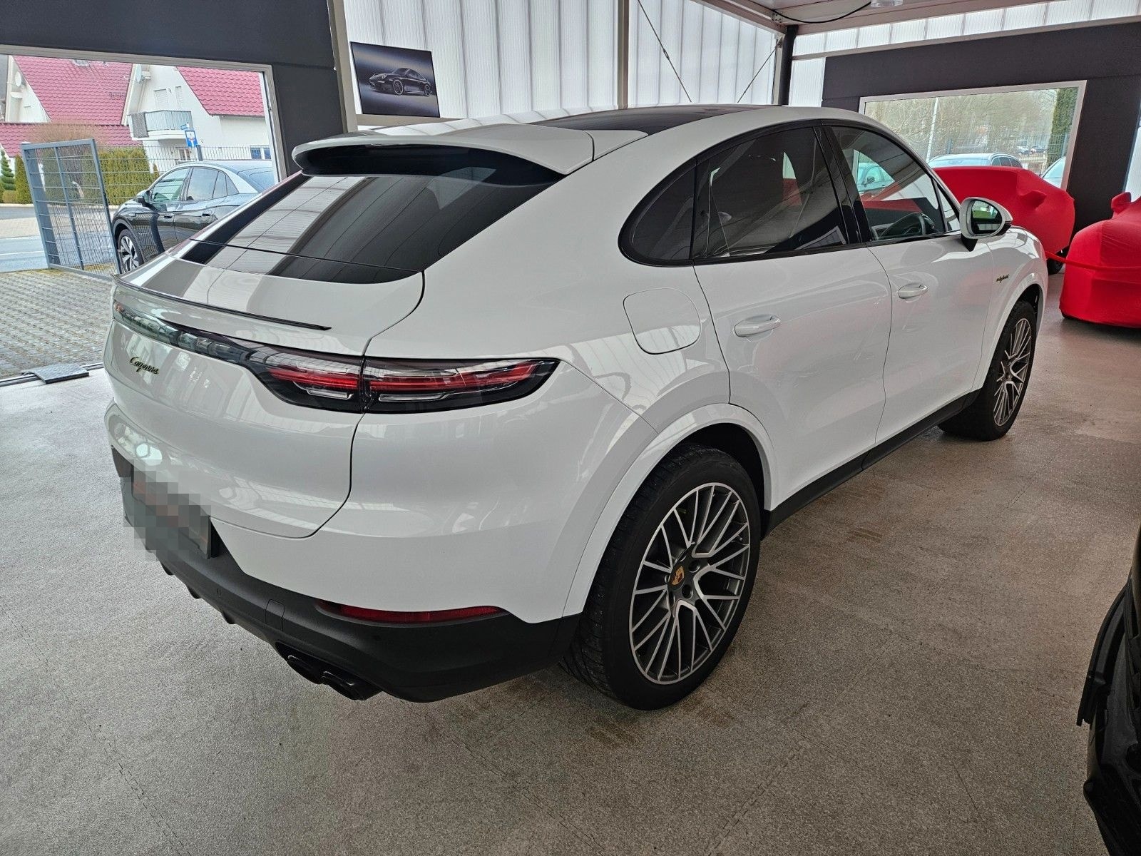 Porsche Cayenne Coupe E-Hybrid PlatinumEdition Burmester foto 6