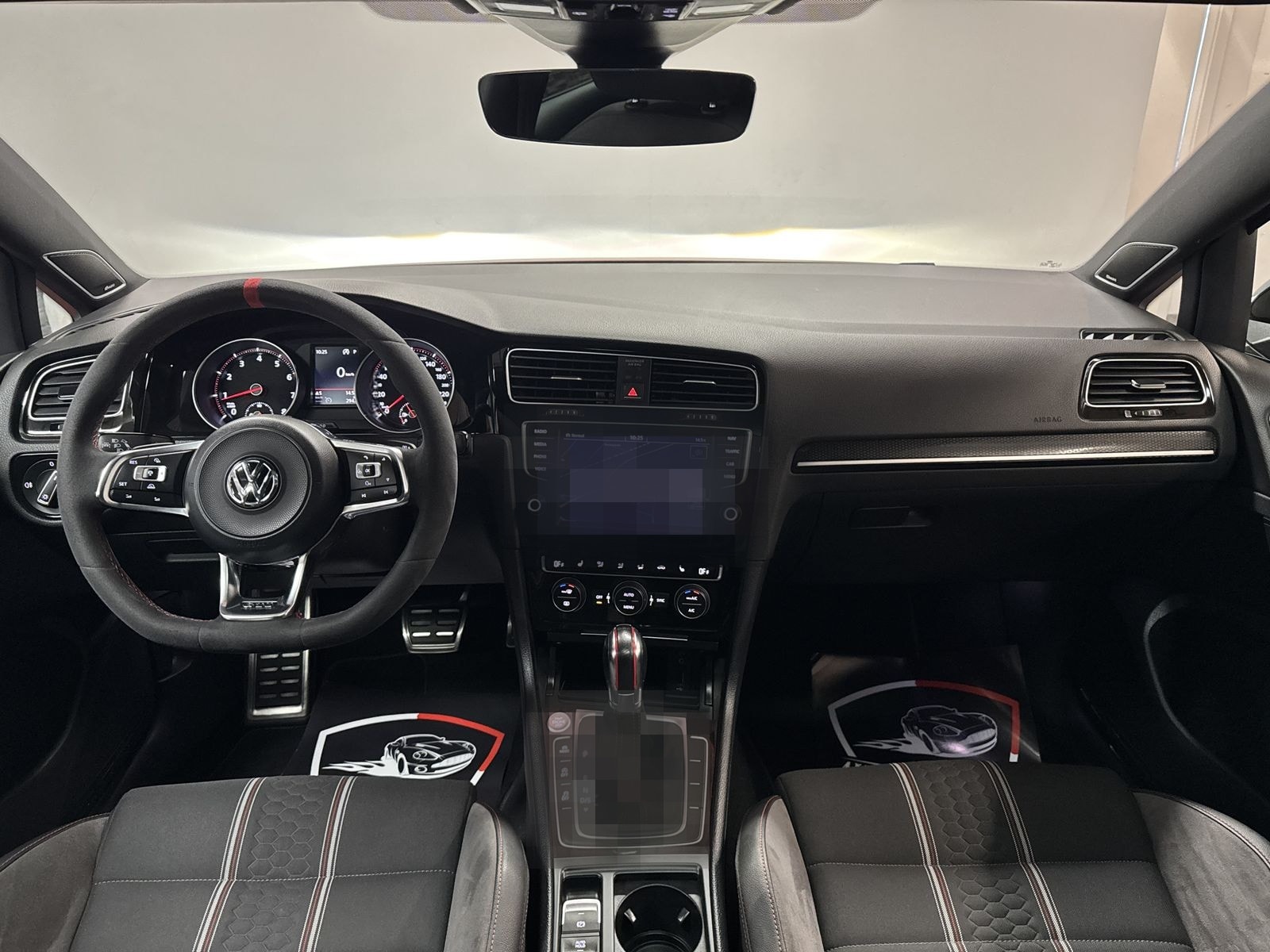 Volkswagen Golf GTI Clubsport*PANO*DYNAUDIO*KAMERA* foto 10