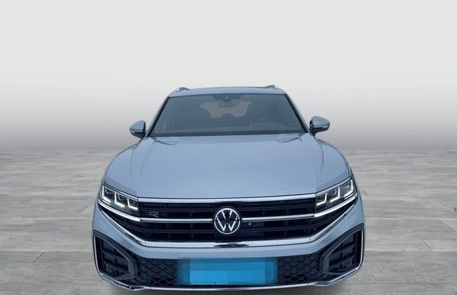 Volkswagen Touareg 3.0 TDI 4M R-Line Leder AHK Pano Stand foto 7