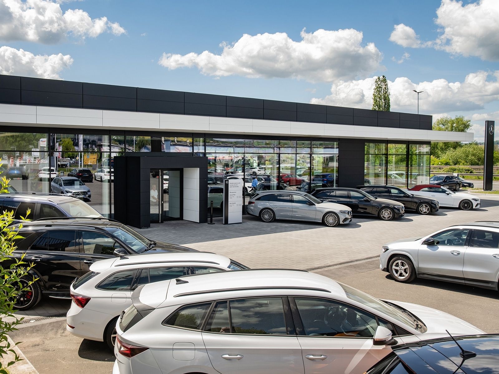 Mercedes-Benz GLA 180 AMG Line LED*Memory-P*Night*Kamera*Keyl* foto 14