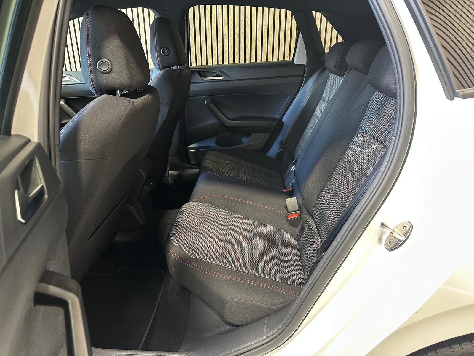 Volkswagen Polo 2.0 TSI DSG GTI Matrix|ACC|virt.Cock.|SHZ foto 18