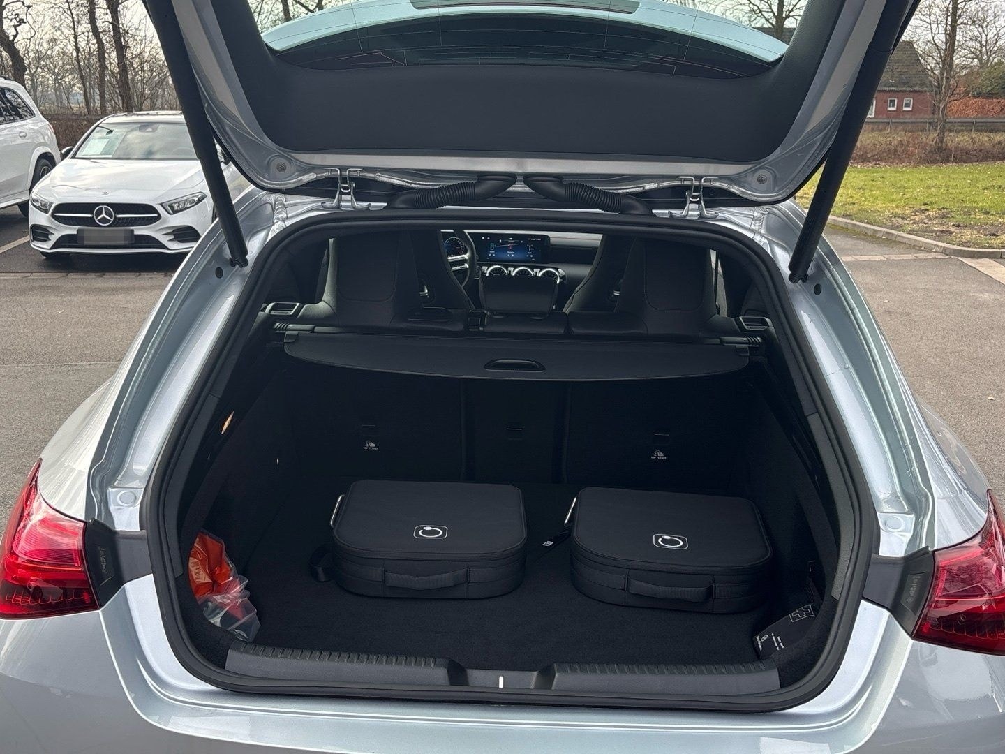 Mercedes-Benz CLA 250 e SB AMG Kamera Keyless-Go Ambiente AHK foto 17