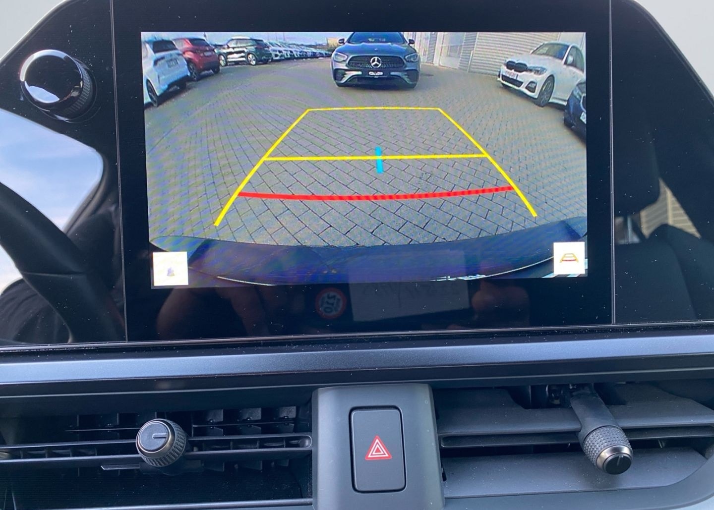 Lexus UX 250h F SPORT Design *Bi-LED*ACC*RCam*SHZ*PDC* foto 13