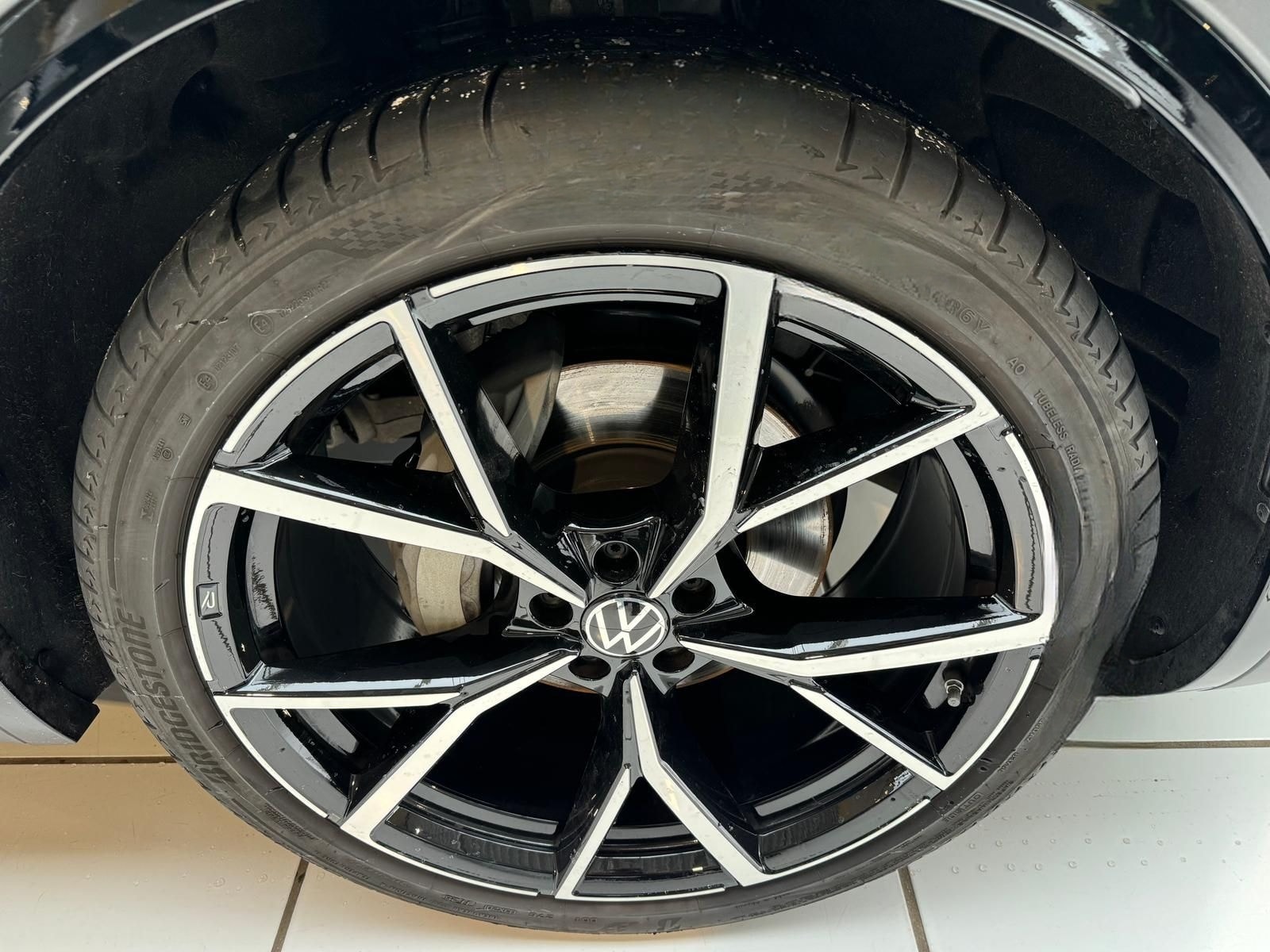 Volkswagen Touareg R-Line Matt Pano StHeiz HUD AHK IQ.DRIVE foto 16