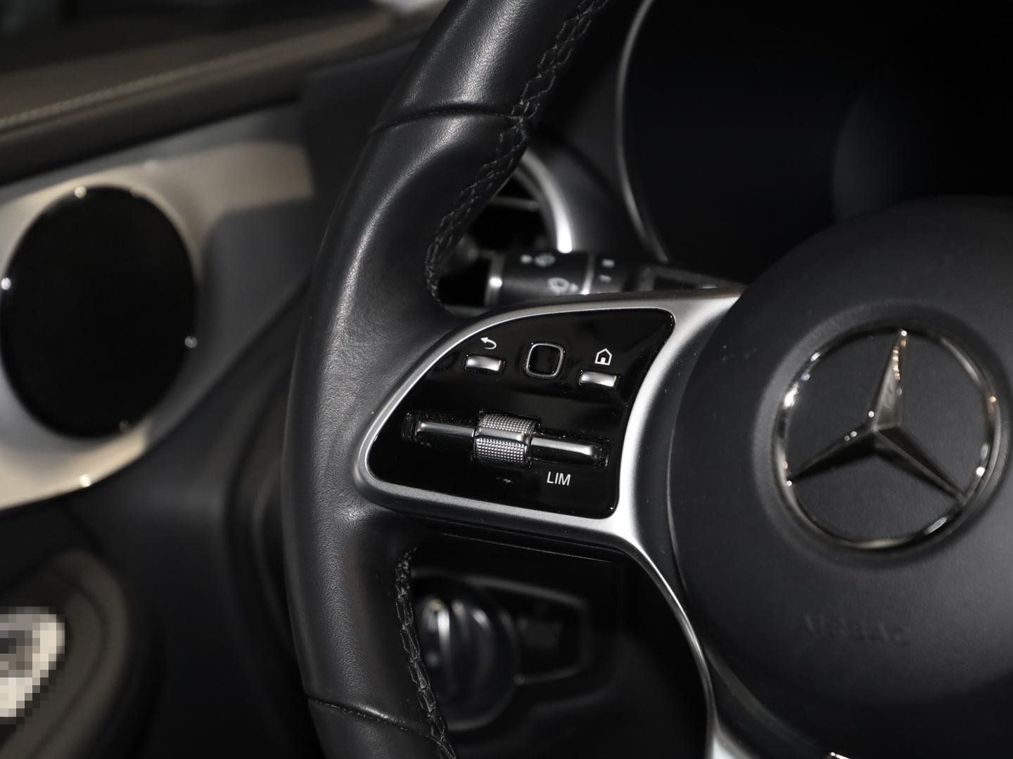 Mercedes-Benz GLC 300 e 4M Rückfahrkamera Sitzheizung MBUX AHK foto 15