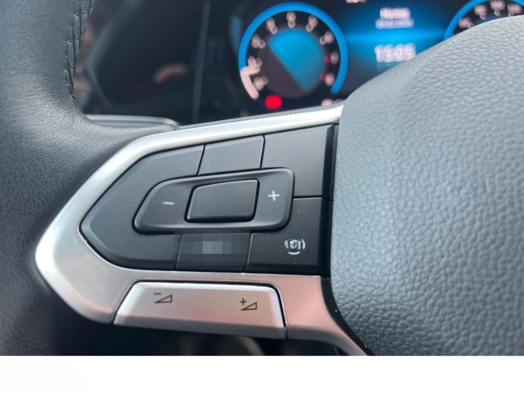 Volkswagen Golf 1.5 TSI Life NAVI LED SHZ PDC LM foto 13