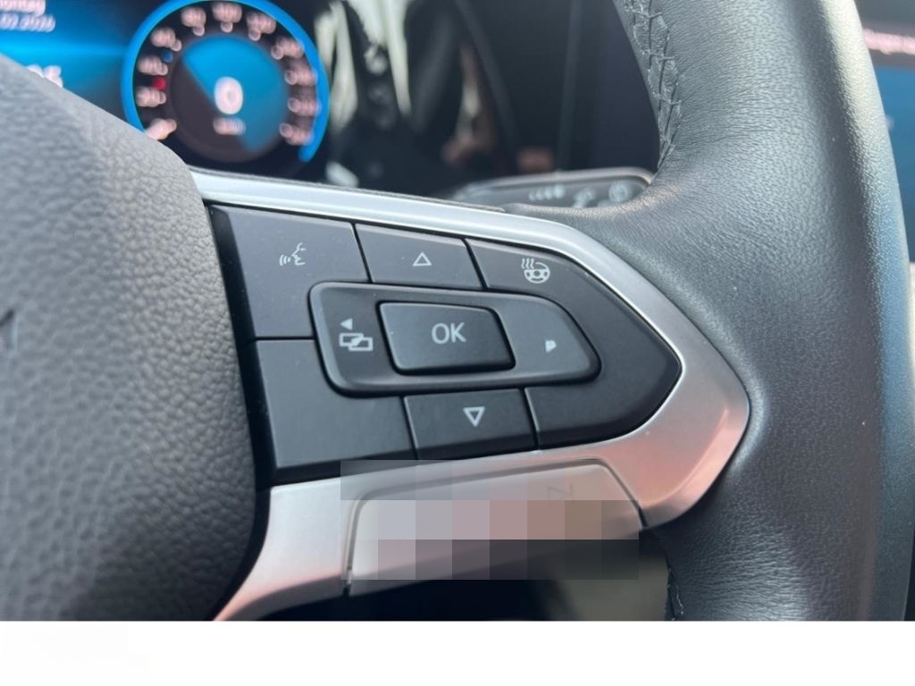 Volkswagen Golf 1.5 TSI Life NAVI LED SHZ PDC LM foto 14