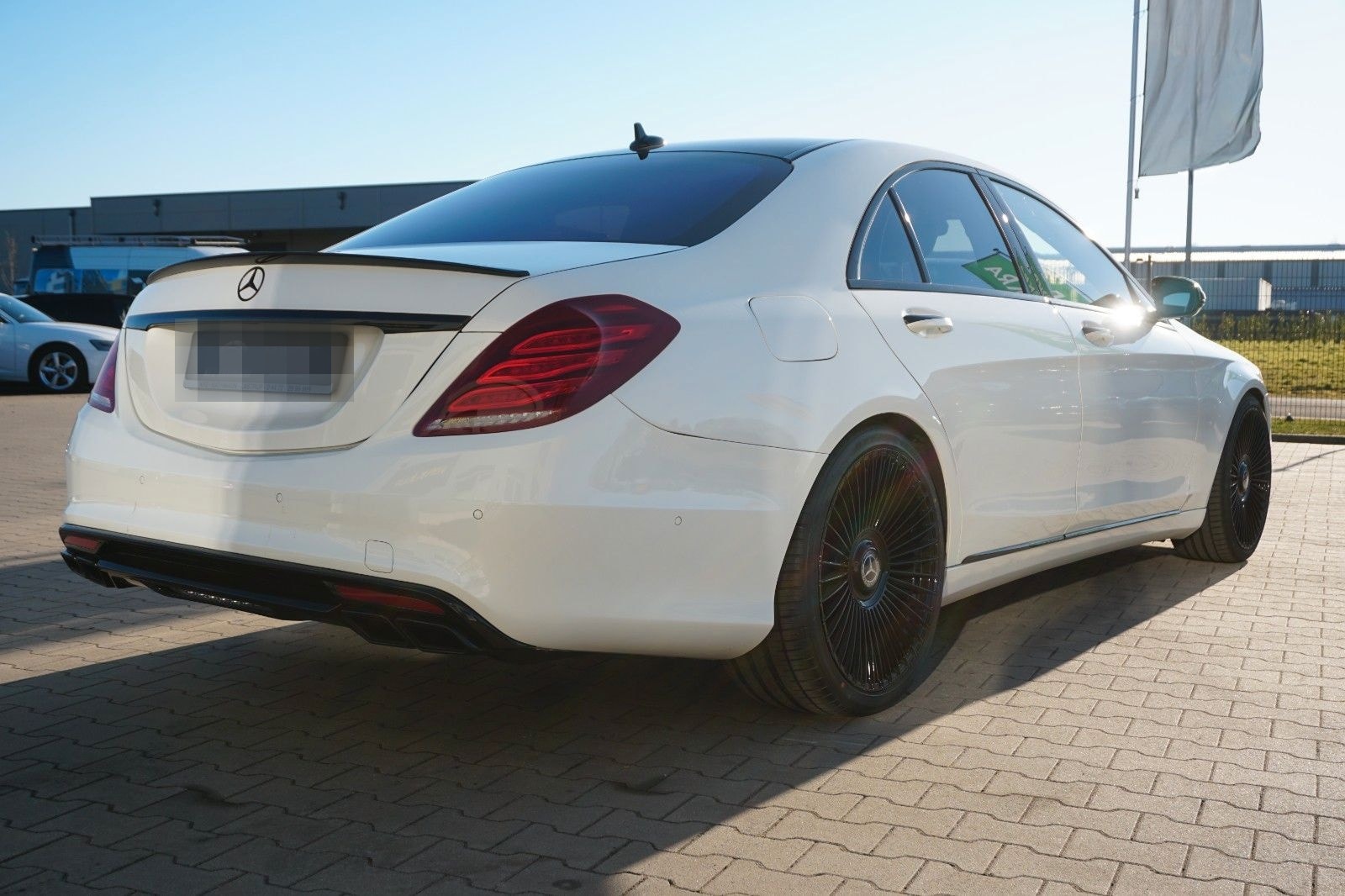 Mercedes-Benz S 500 4Matic*S63 AMG Umbau*Burm.*LED*21 Zoll*Kam foto 9