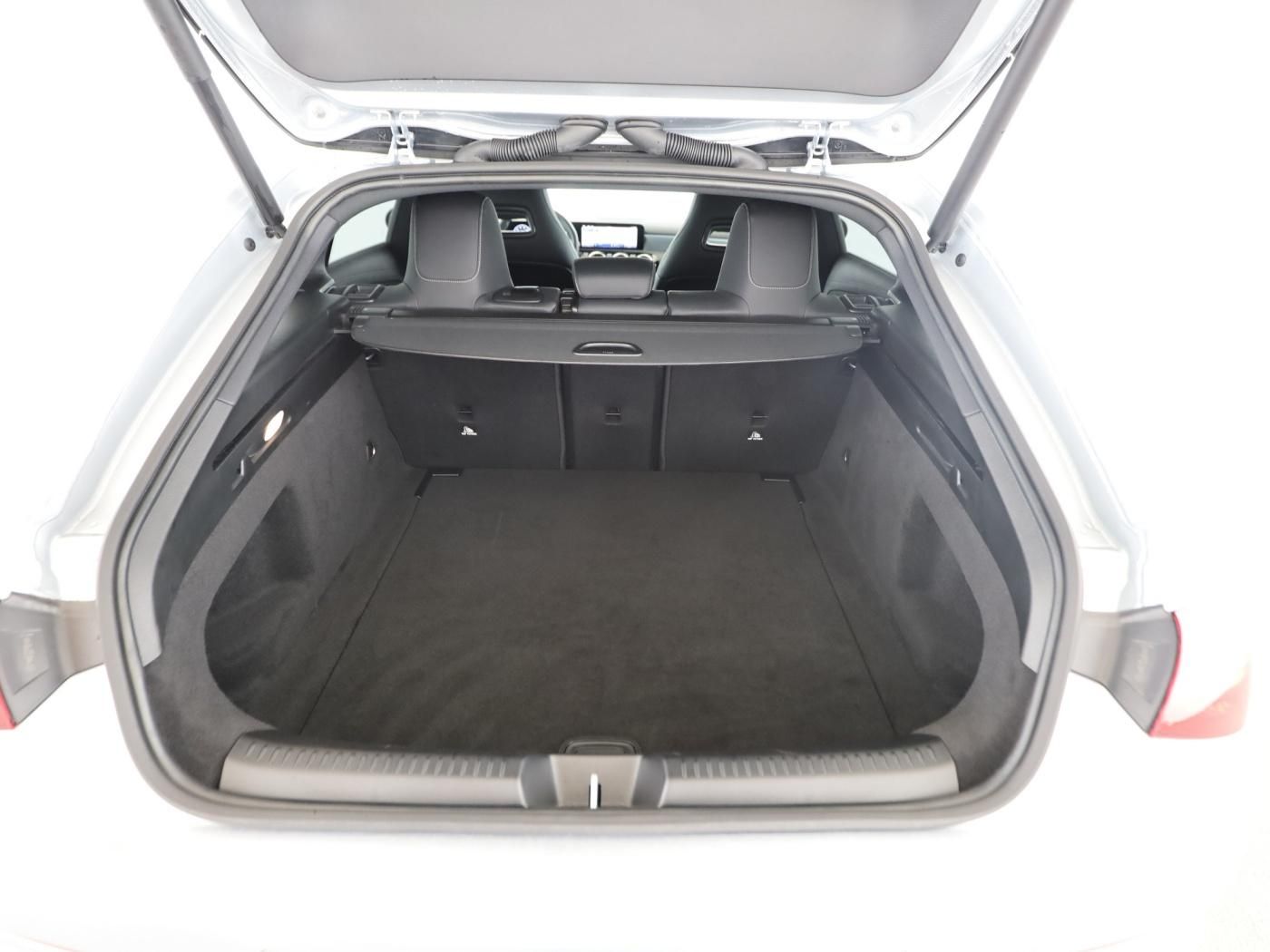 Mercedes-Benz CLA 200 d SB AMG ADV. PLUS+NIGHT+AHK+MULTIB+AMBI foto 14