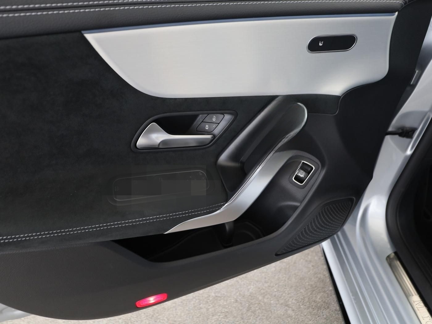 Mercedes-Benz CLA 200 d SB AMG ADV. PLUS+NIGHT+AHK+MULTIB+AMBI foto 10