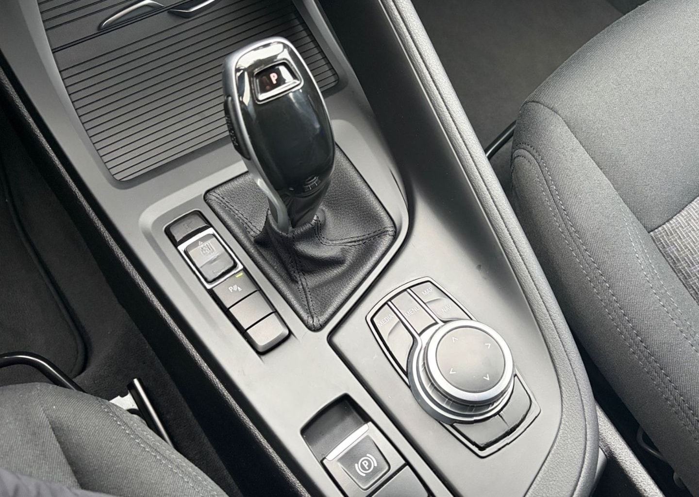 BMW X1 18i sDrive Steptronic Advantage+LED+NAVI+PDC foto 14