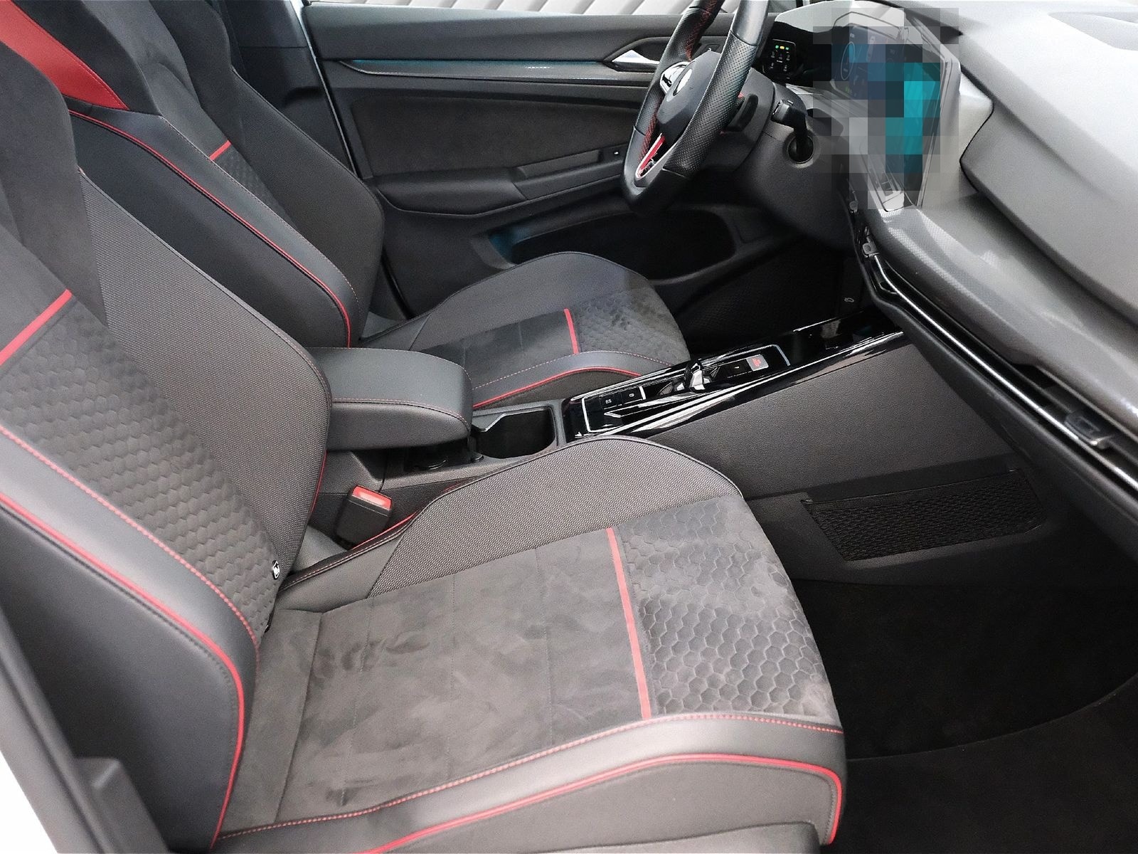 Volkswagen Golf GTI VIII Lim. Clubsport NAVI LED PDC V+H foto 11