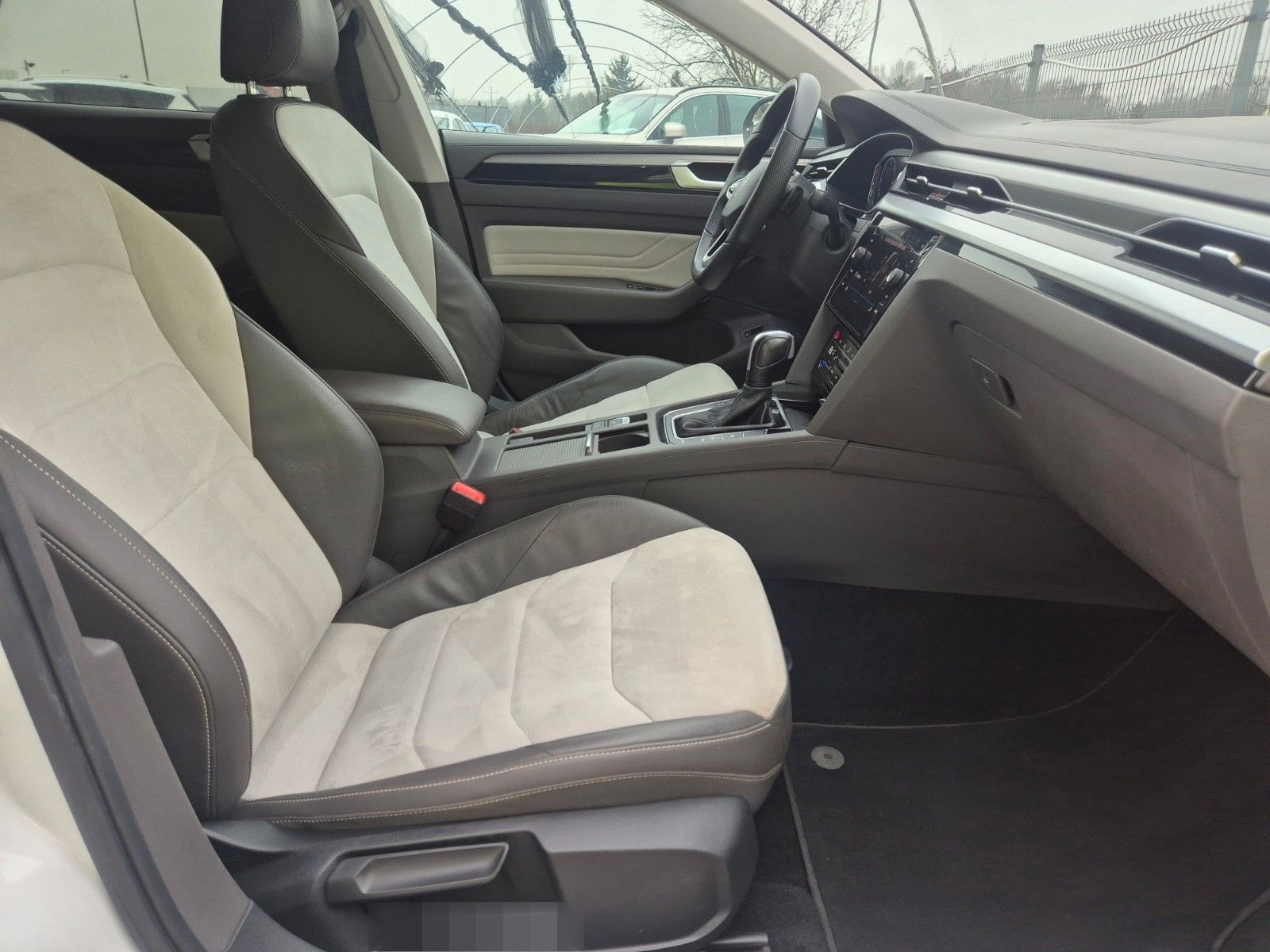 Volkswagen Arteon 2.0 TDI SCR DSG Elegance foto 12