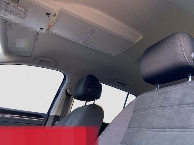 Volkswagen Touran 2.0 TDI DSG Highline AHK NAVI LED 17 foto 18