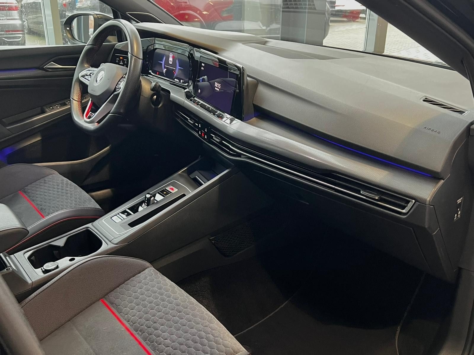 Volkswagen Golf VIII GTI Clubsport 45 2.0 TSI"Matrix/H&K" foto 15