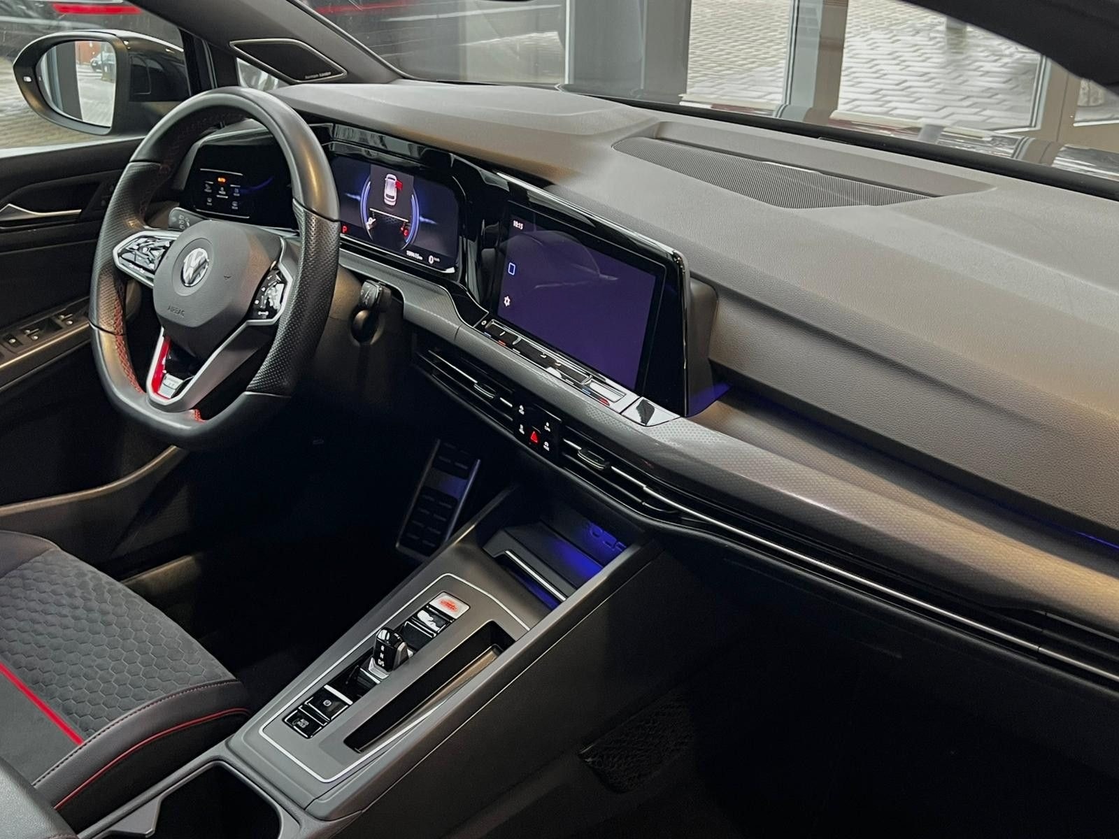 Volkswagen Golf VIII GTI Clubsport 45 2.0 TSI"Matrix/H&K" foto 16