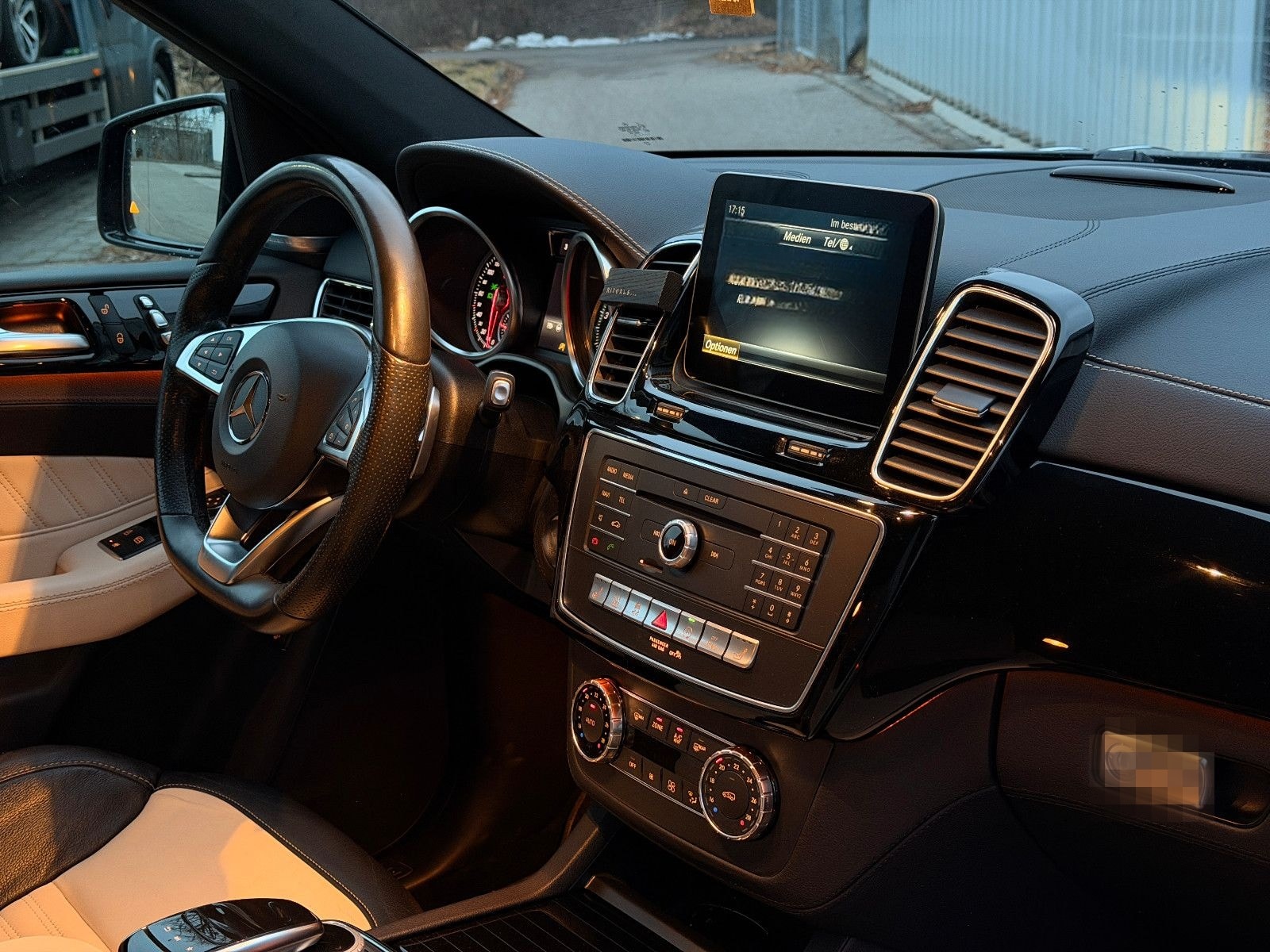 Mercedes-Benz GLE 43 AMG 4Matic 360 Kamera/ LED/ 98.000km foto 13