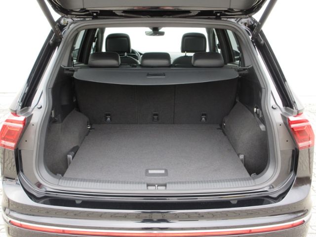 Volkswagen Tiguan Allspace 2.0 TDI 200PS 4M DSG R-Line AHK/ foto 13