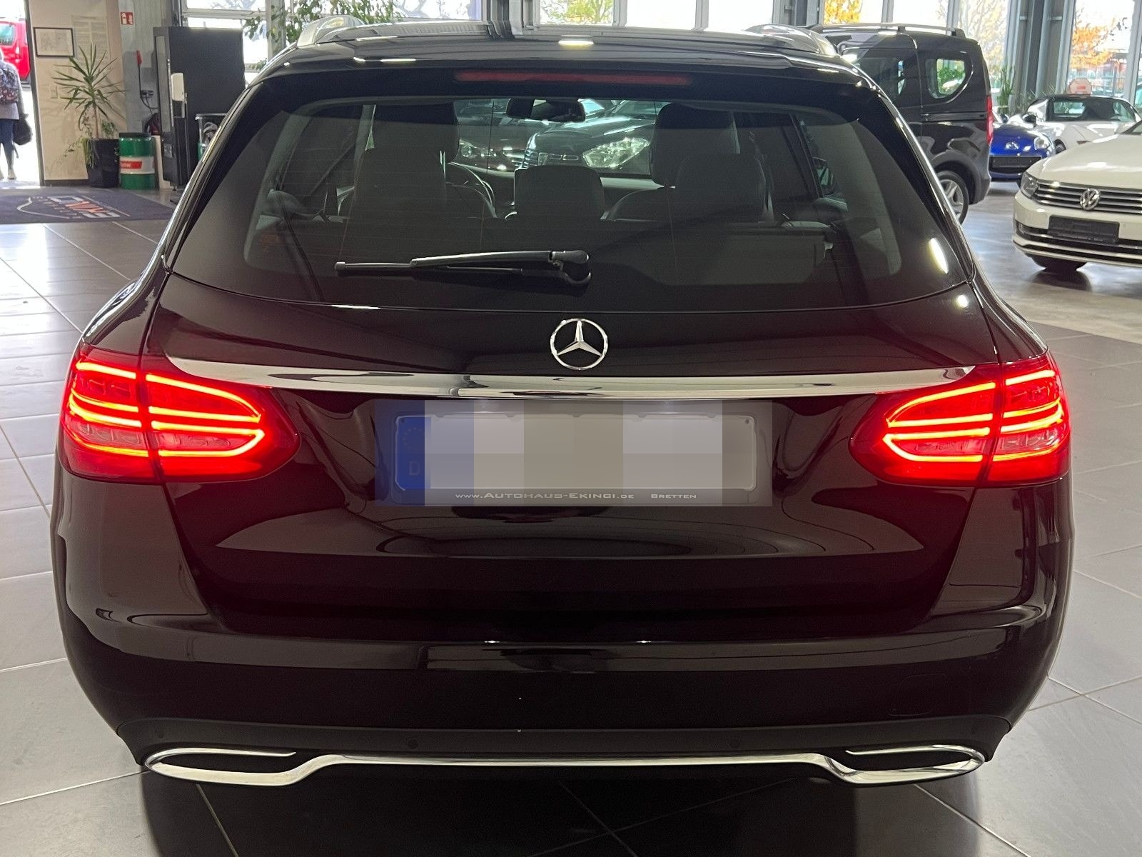 Mercedes-Benz C 180 CGI T Automatik **Navi*LED*SHZ*PDC*Temp** foto 4