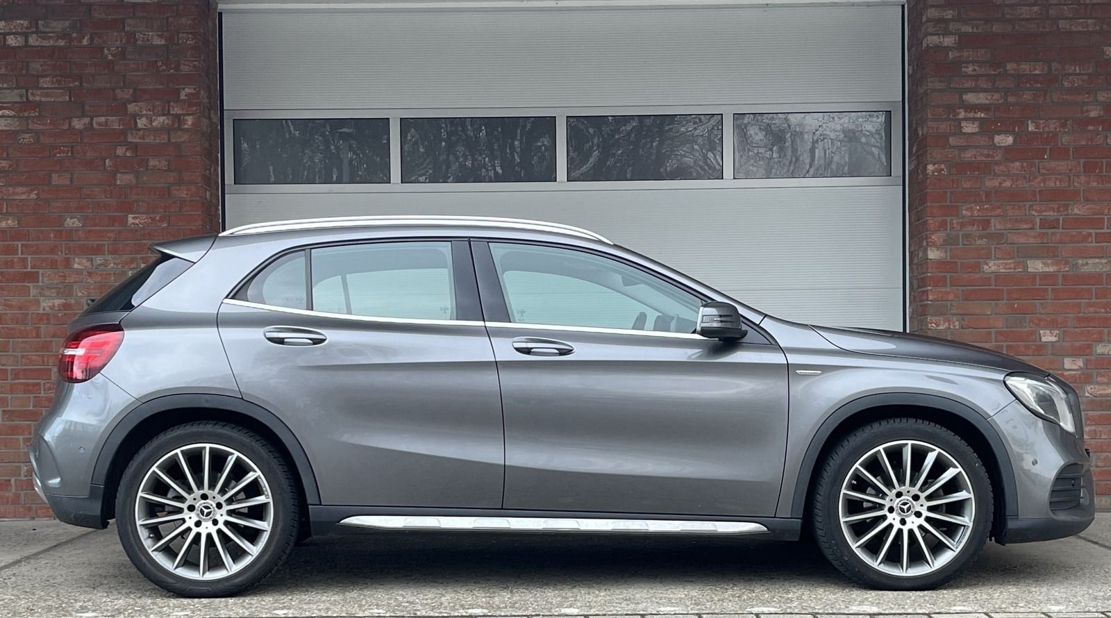 Mercedes-Benz GLA 200 AMG-Felg. Memory Kamera Sportsitze foto 6