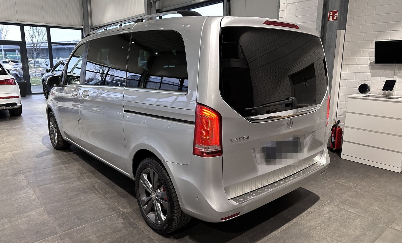 Mercedes-Benz V 250 EDITION kompakt *LEDER, 360GR. CAM, LED* foto 11