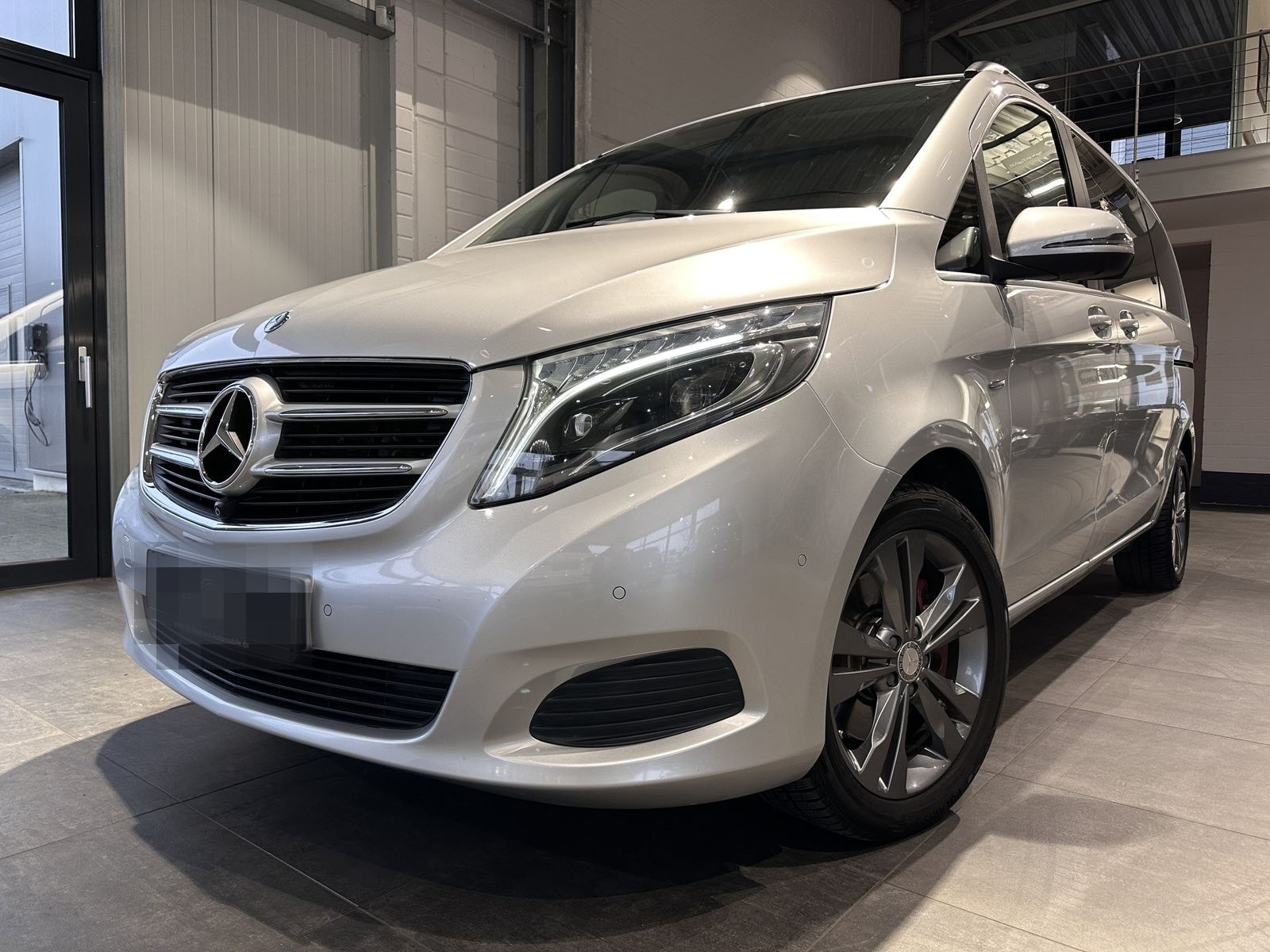 Mercedes-Benz V 250 EDITION kompakt *LEDER, 360GR. CAM, LED* foto 6
