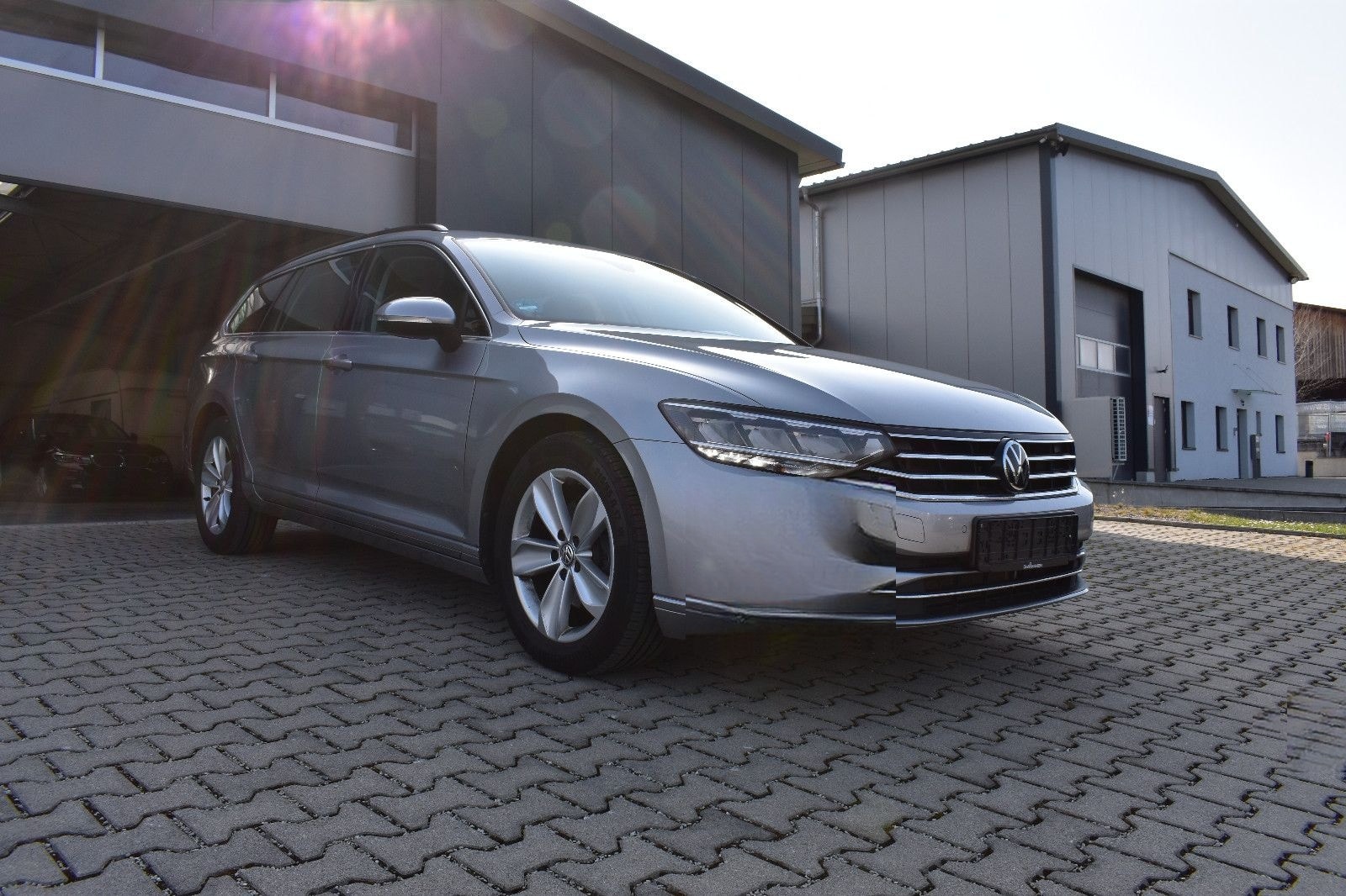 Volkswagen Passat 2.0 Business ACC/ ALU17"/NAVI/14 WEGE S foto 3