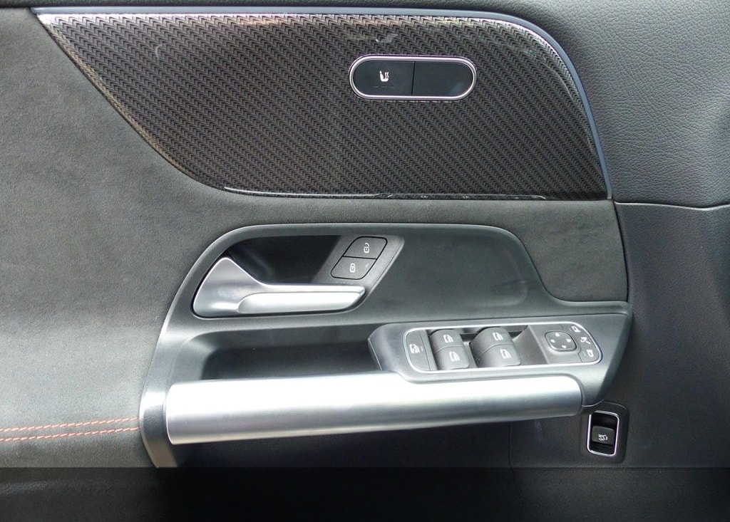 Mercedes-Benz GLA 200 AMG+ADVANCED PLUS+R.KAM+LED+AMBIENTE+NAV foto 11