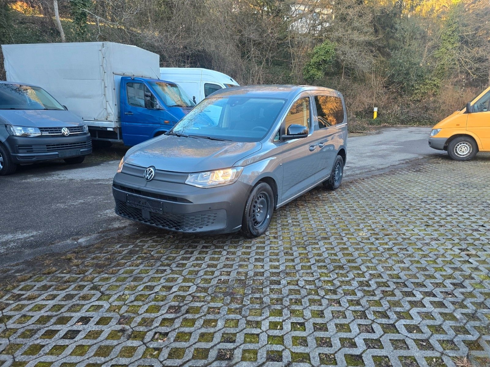 Volkswagen Caddy Basis foto 2
