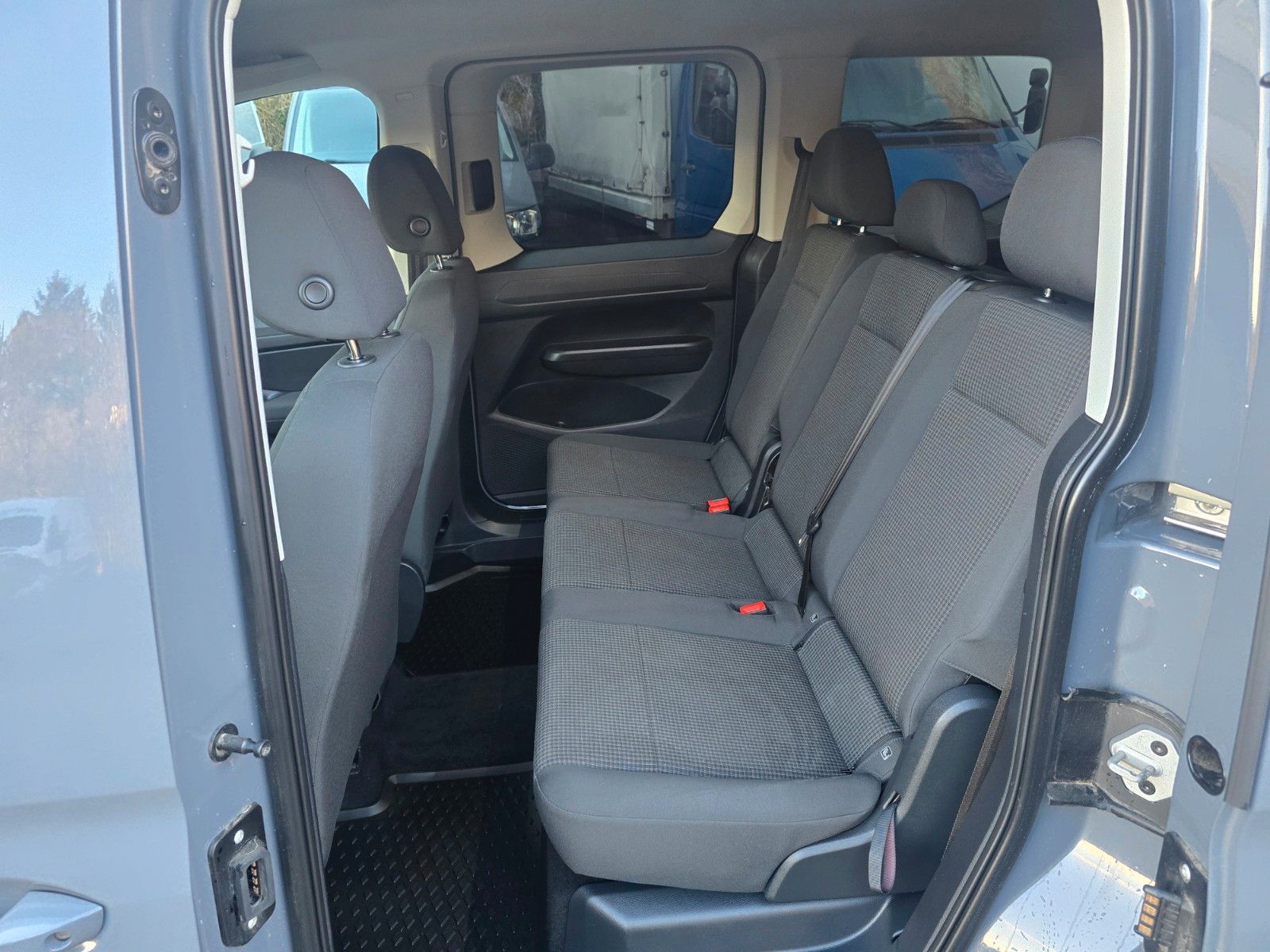 Volkswagen Caddy Basis foto 13