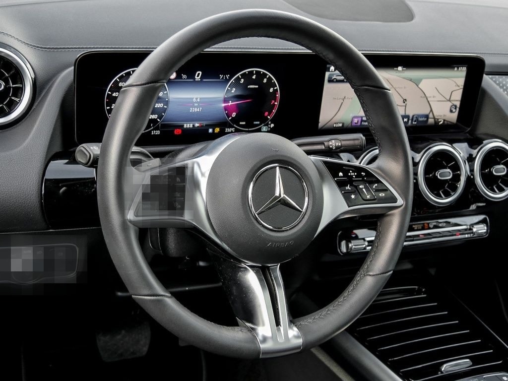 Mercedes-Benz GLA 180 Progressive/Pano/AHK/Leder/LED/Kamera/18 foto 9