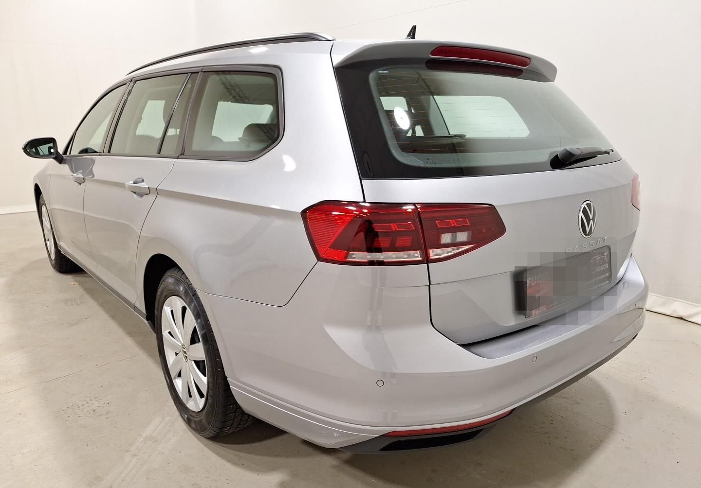 Volkswagen Passat Variant 1.5 TSI Conceptline LED|Navi|RFK foto 4