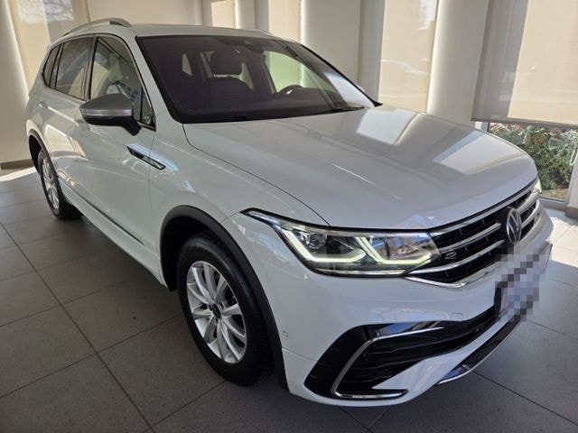 Volkswagen Tiguan Allspace R-Line 2.0 TDI DSG 4MOT MATRIX P foto 4