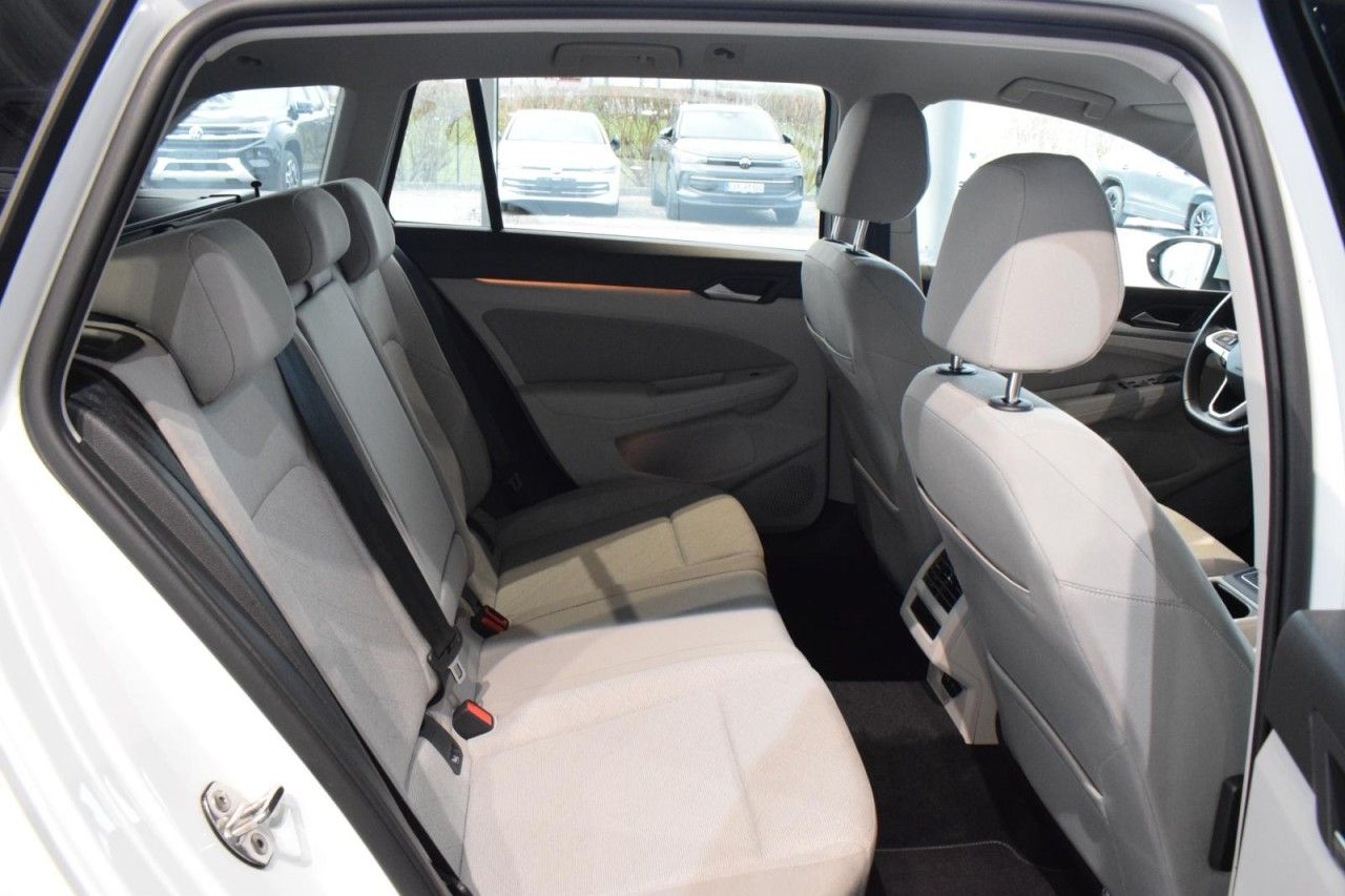 Volkswagen Golf 8 Variant Life 1.0 eTSI DSG NAVI LED SHZ foto 8