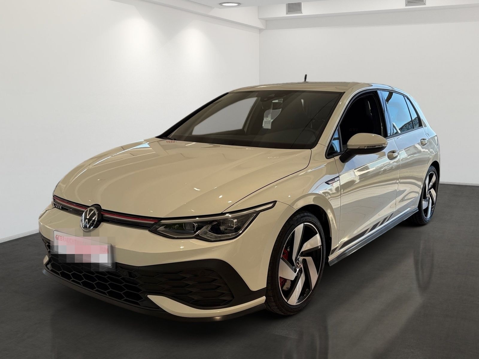 Volkswagen Golf VIII 2.0 TSI GTI Clubsport *LED*KLIMA*BLUET foto 2