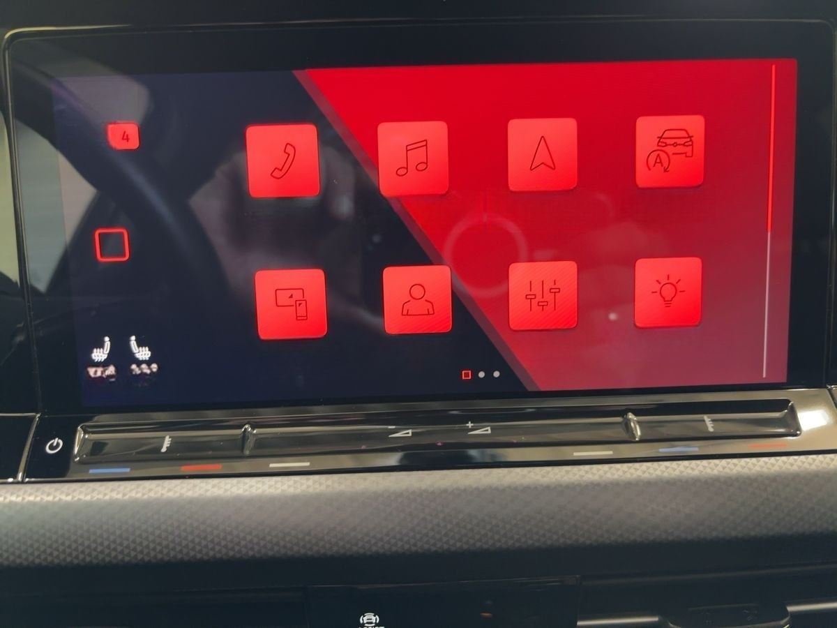 Volkswagen Golf VIII 2.0 TDI Active ACC PDC Navi LED foto 9