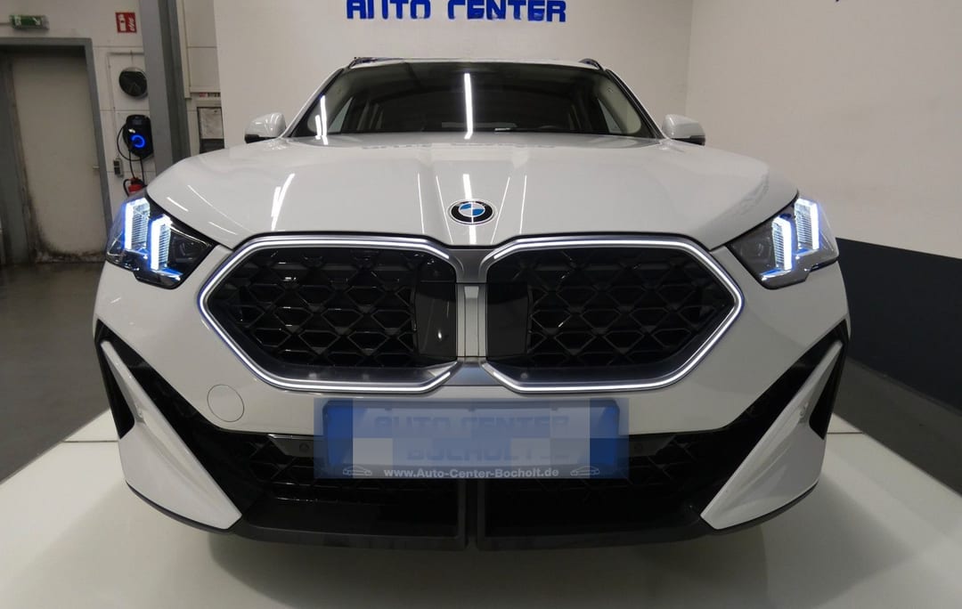 BMW X2 18 d sDrive 2024