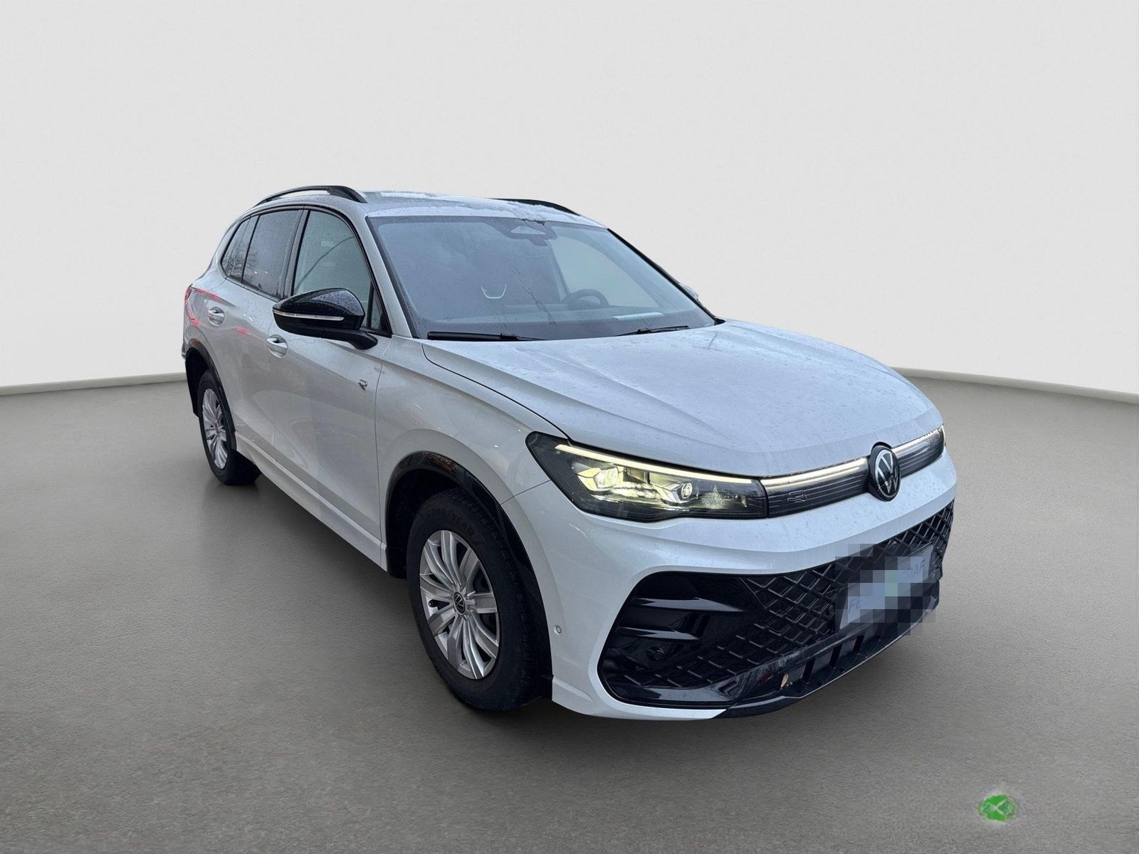 Volkswagen Tiguan TDi DSG R-Line BlackStyle ACC IQLight 20" foto 2