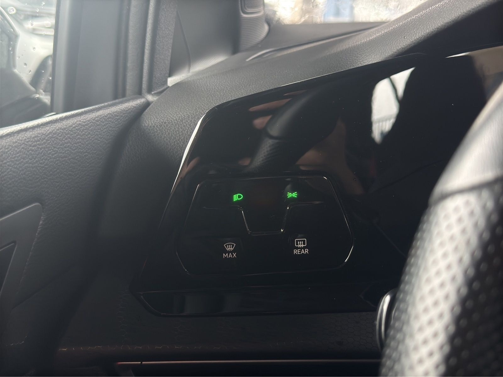 Volkswagen Golf VIII GTI CLUBSPORT 2.0 TSI DSG LED PLUS DCC foto 17