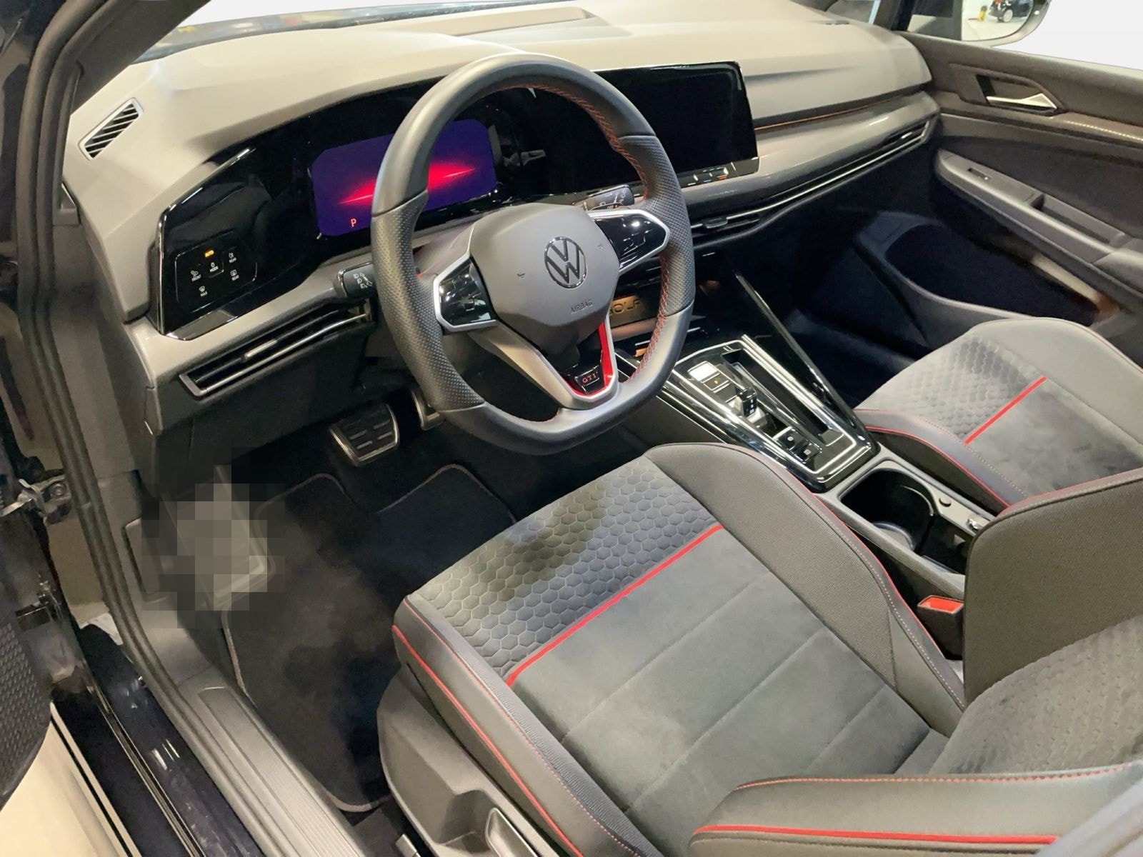 Volkswagen Golf VIII 2.0 TSI DSG GTI Clubsport ACC AUT Kam. foto 8