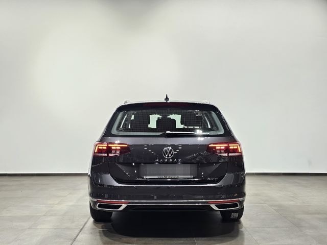 Volkswagen Passat 4Motion Sport Led Navi Leder AHK Kamera foto 11