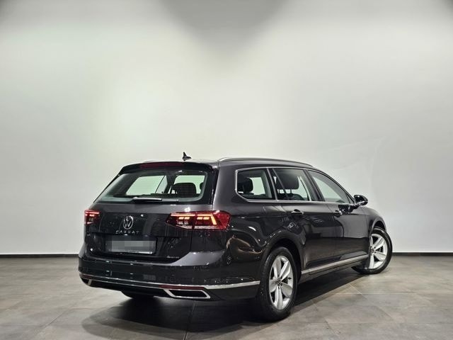 Volkswagen Passat 4Motion Sport Led Navi Leder AHK Kamera foto 9