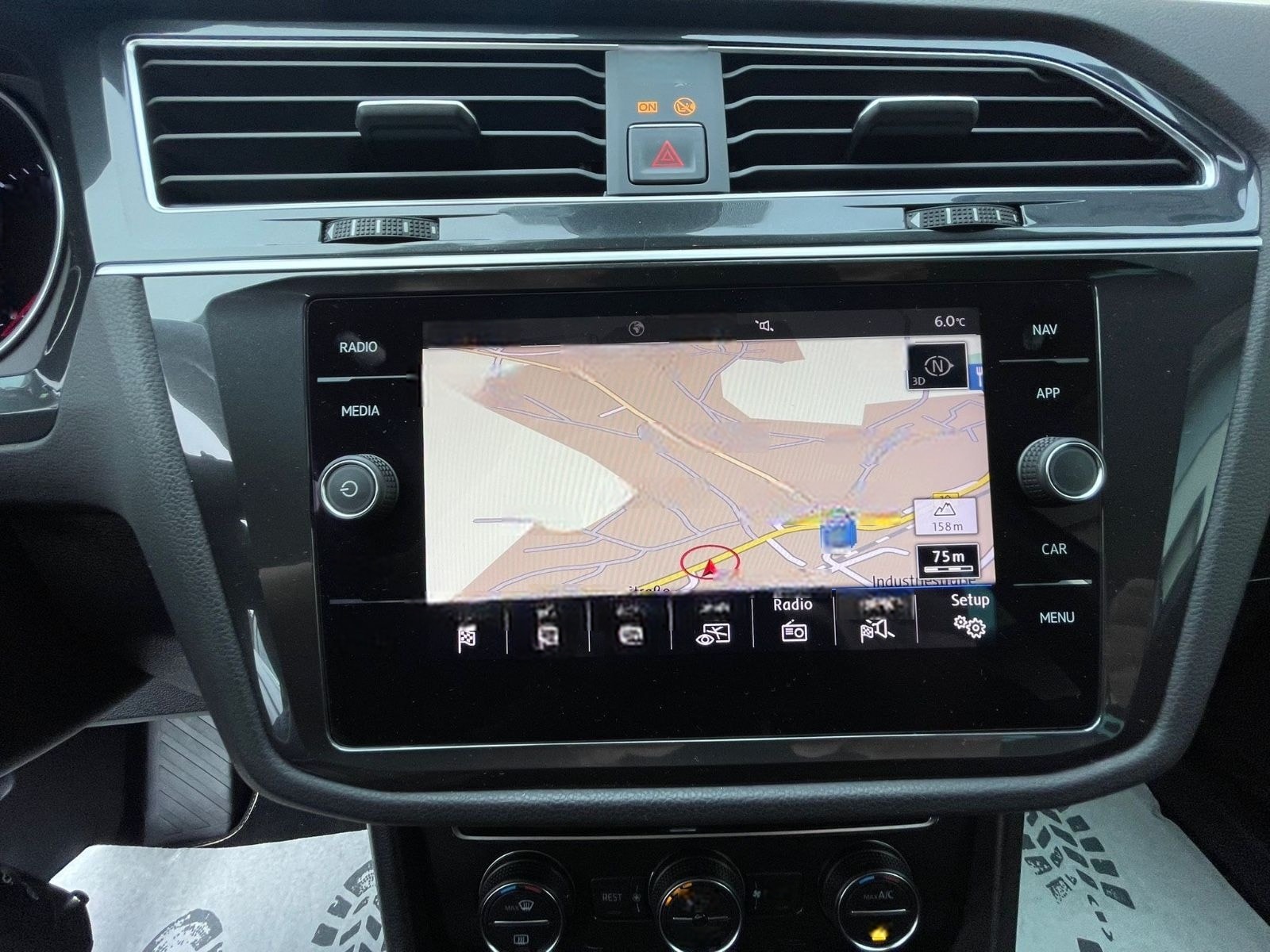 Volkswagen Tiguan Comfortline 4X4 Allrad / Navi / 1.Hand foto 17