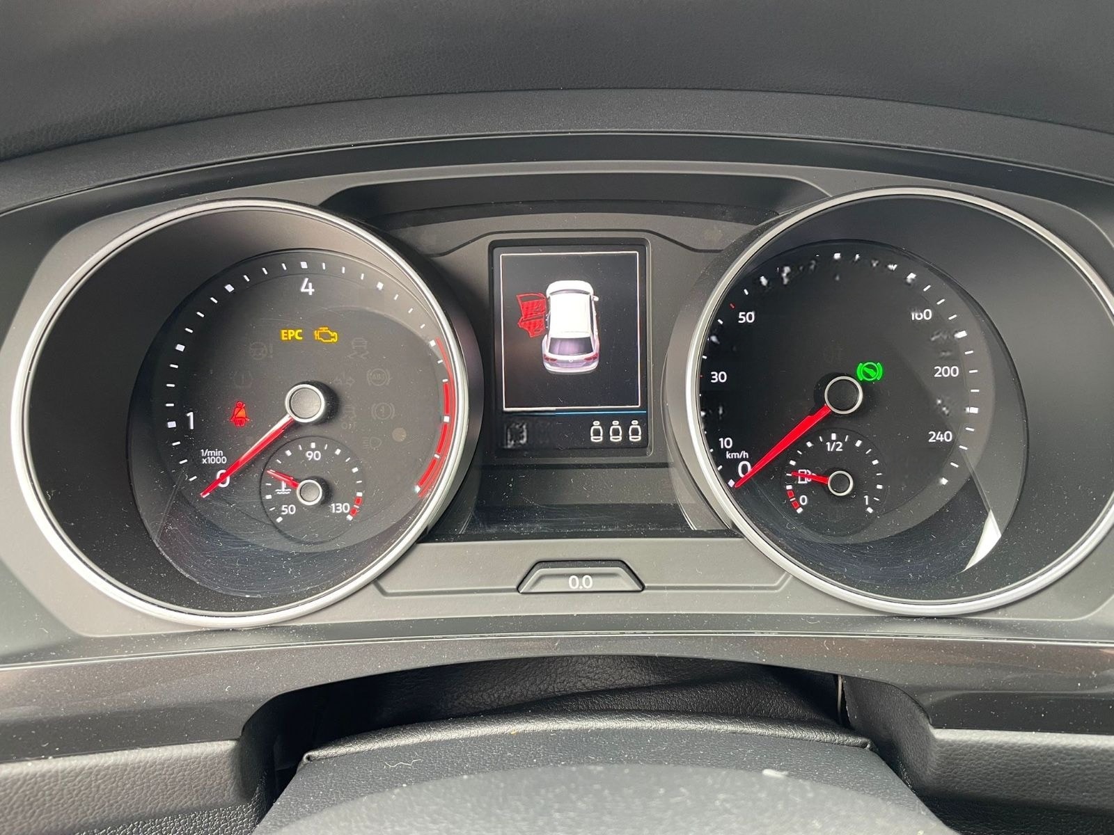 Volkswagen Tiguan Comfortline 4X4 Allrad / Navi / 1.Hand foto 8