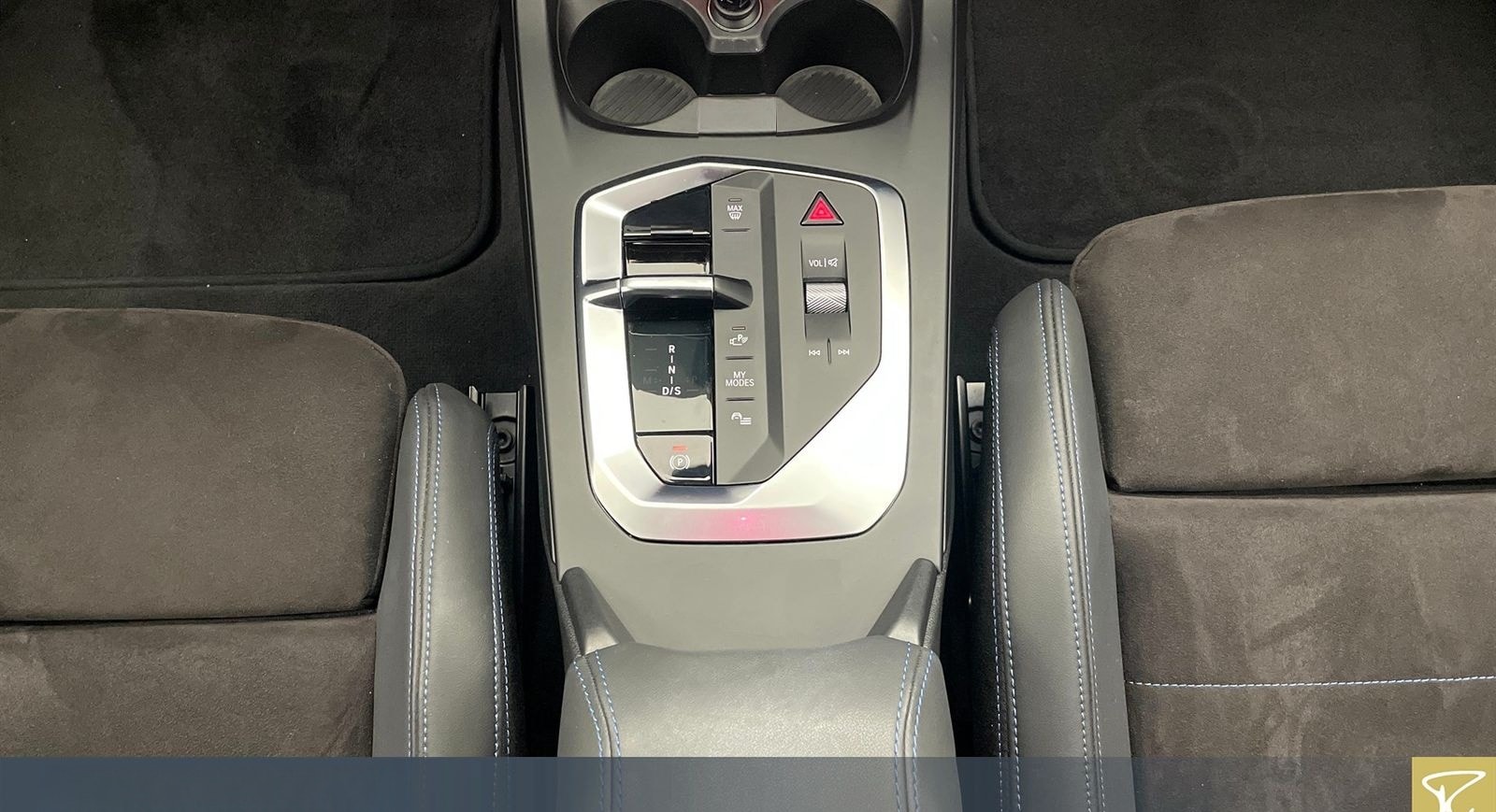 BMW 123 A xDrive M-Sport,DA+,LCProf,PA+,H-K,eSitz+Me foto 11