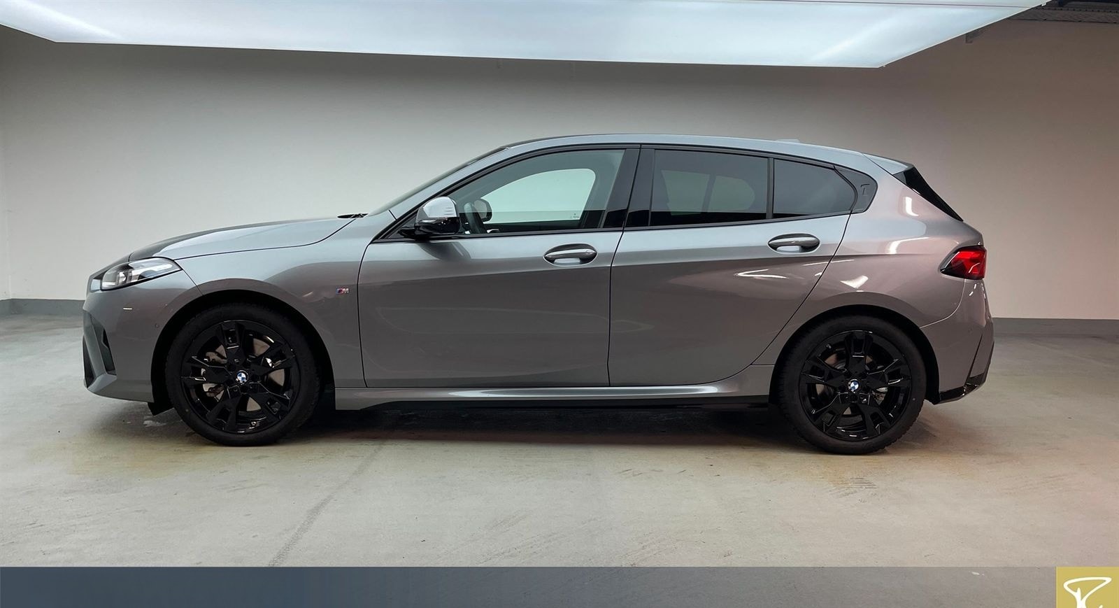 BMW 123 A xDrive M-Sport,DA+,LCProf,PA+,H-K,eSitz+Me foto 9