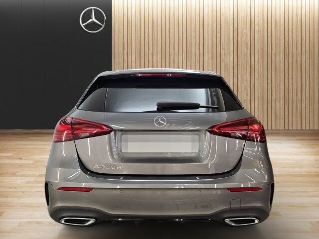 Mercedes-Benz A 220 d AMG Line/Distronic/Night/360°/Memory/ foto 7
