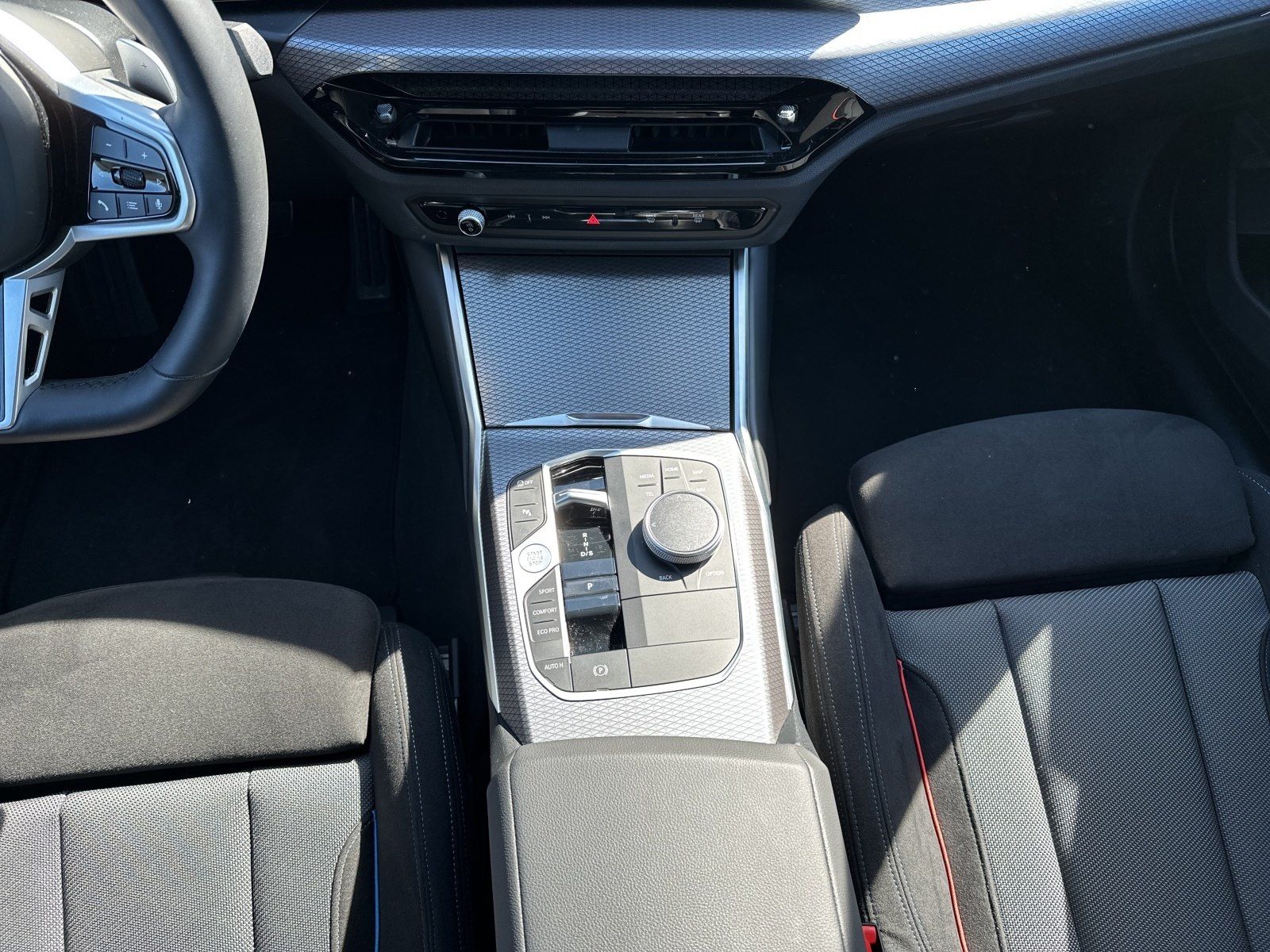 BMW 318d Touring M Sportpaket|19"LMR|Parkass. foto 12