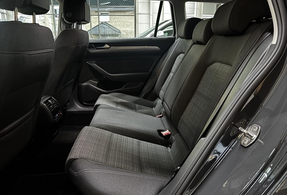 Volkswagen Passat 2.0 TDI Variant Business LED ACC 360Cam D foto 11